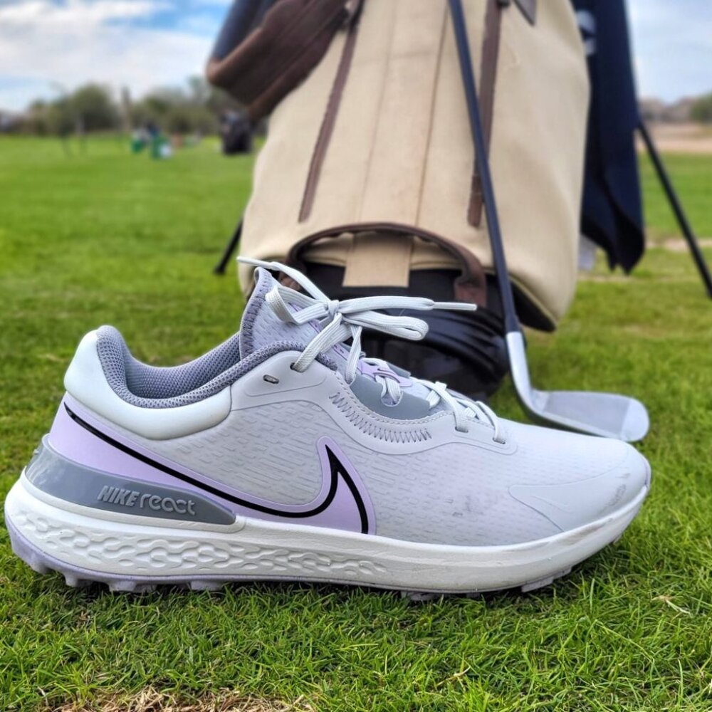 nike infinity pro 2 spikeless golf shoes size 10 W Photon Dust/Black/Violet